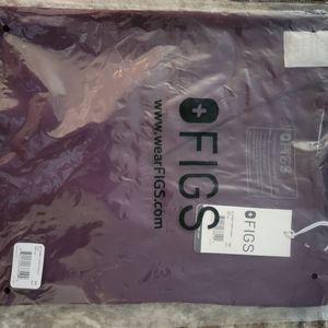 *SOLD* FIGS Deep Purple XS Slim fit one pocket top